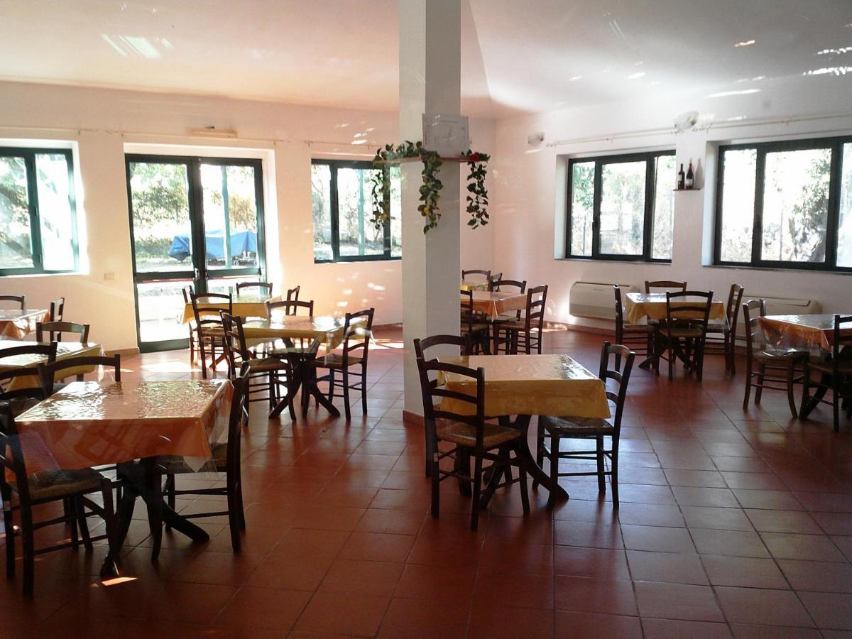 Nuraghe Ruiu Camping & Bungalow Norbello Exterior foto