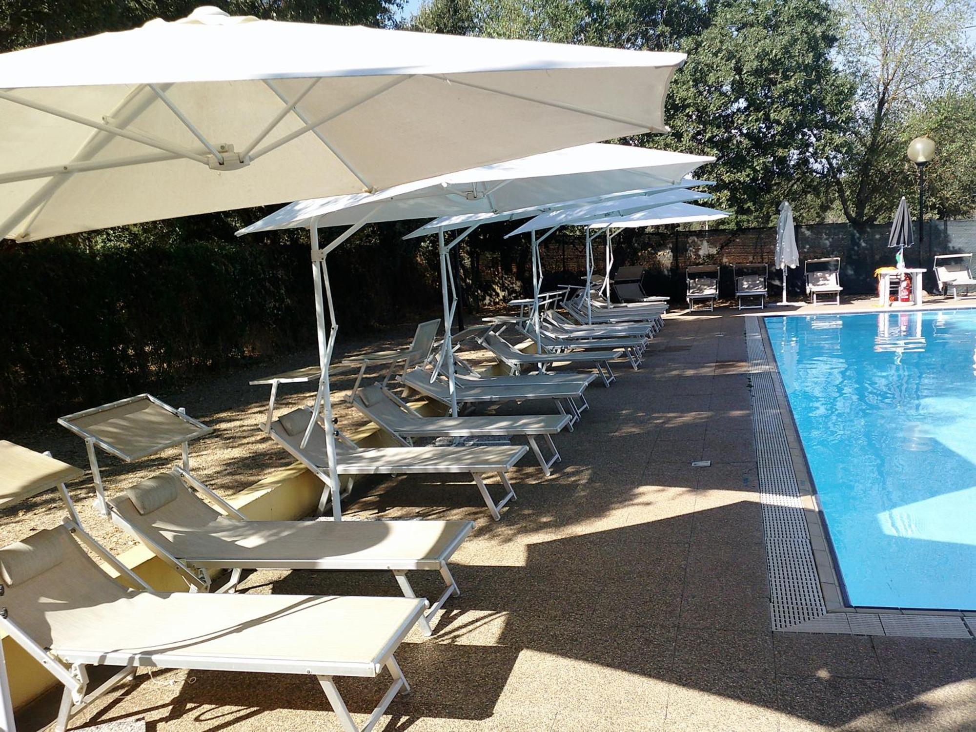 Nuraghe Ruiu Camping & Bungalow Norbello Exterior foto